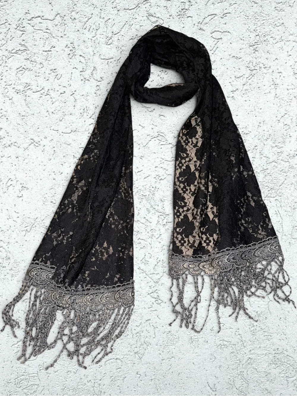 🌻Black Lacey Scarf with Gray Fringe